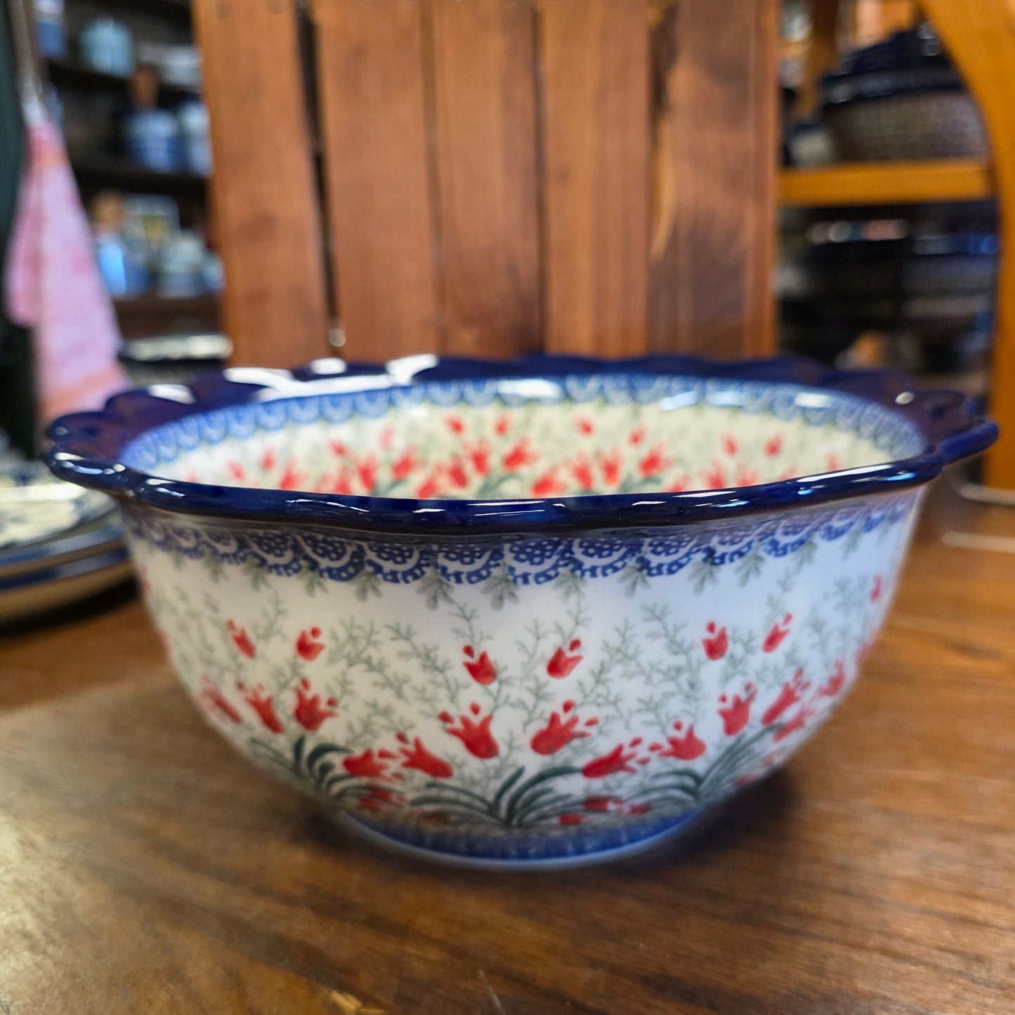 Bowl   Scalloped Edge  628-1437X  Crimson Bells pf0526