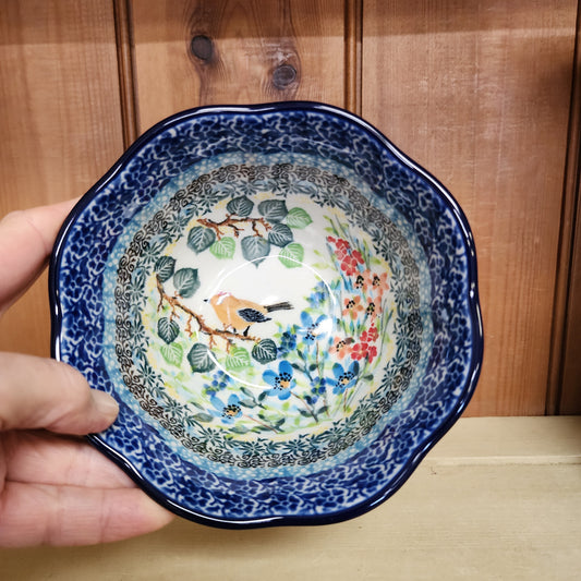 Bowl ~ Wavy Edge ~ 5.75" U5098 ~ U4 ~ T. Liana