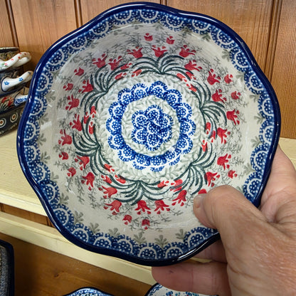 Bowl   Wavy Edge   5.75" A54-1437X  Crimson Bells pf0526