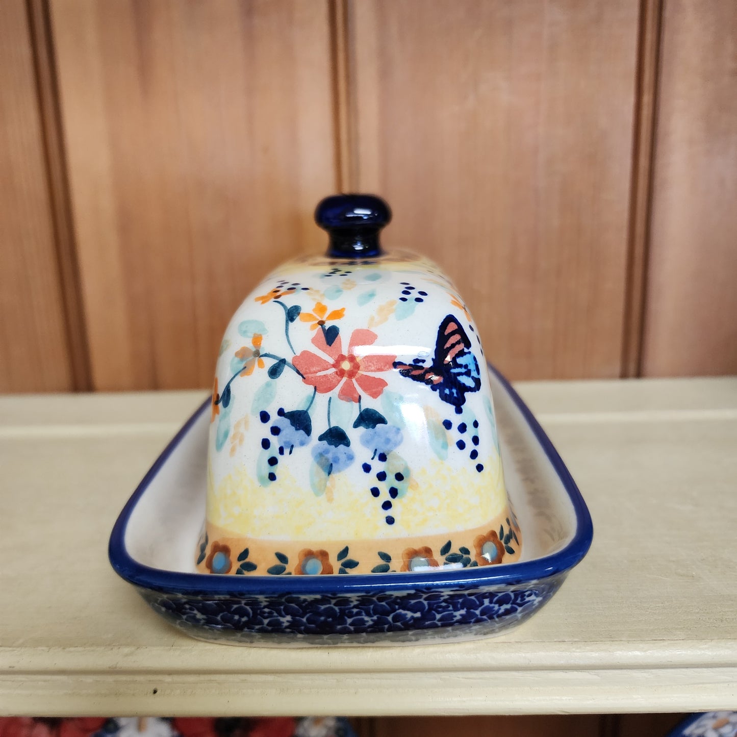 Butter Dish ~ Viktoria Butterfly WK73