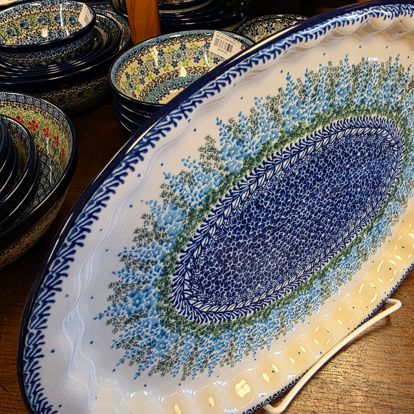 Platter   Oval   10' X 14.5"   3279X ~ Virginia Blue Bells