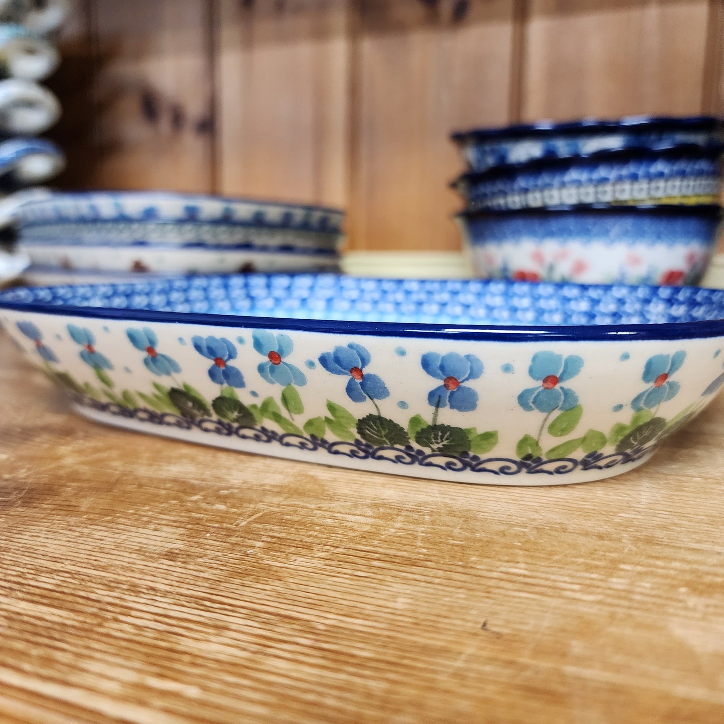 Baker   7.5" x 8.75"    2668X ~ Dutch Iris