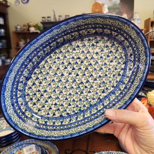 Baker Oval   10.5"    0585X  ~ Tulip Trellis