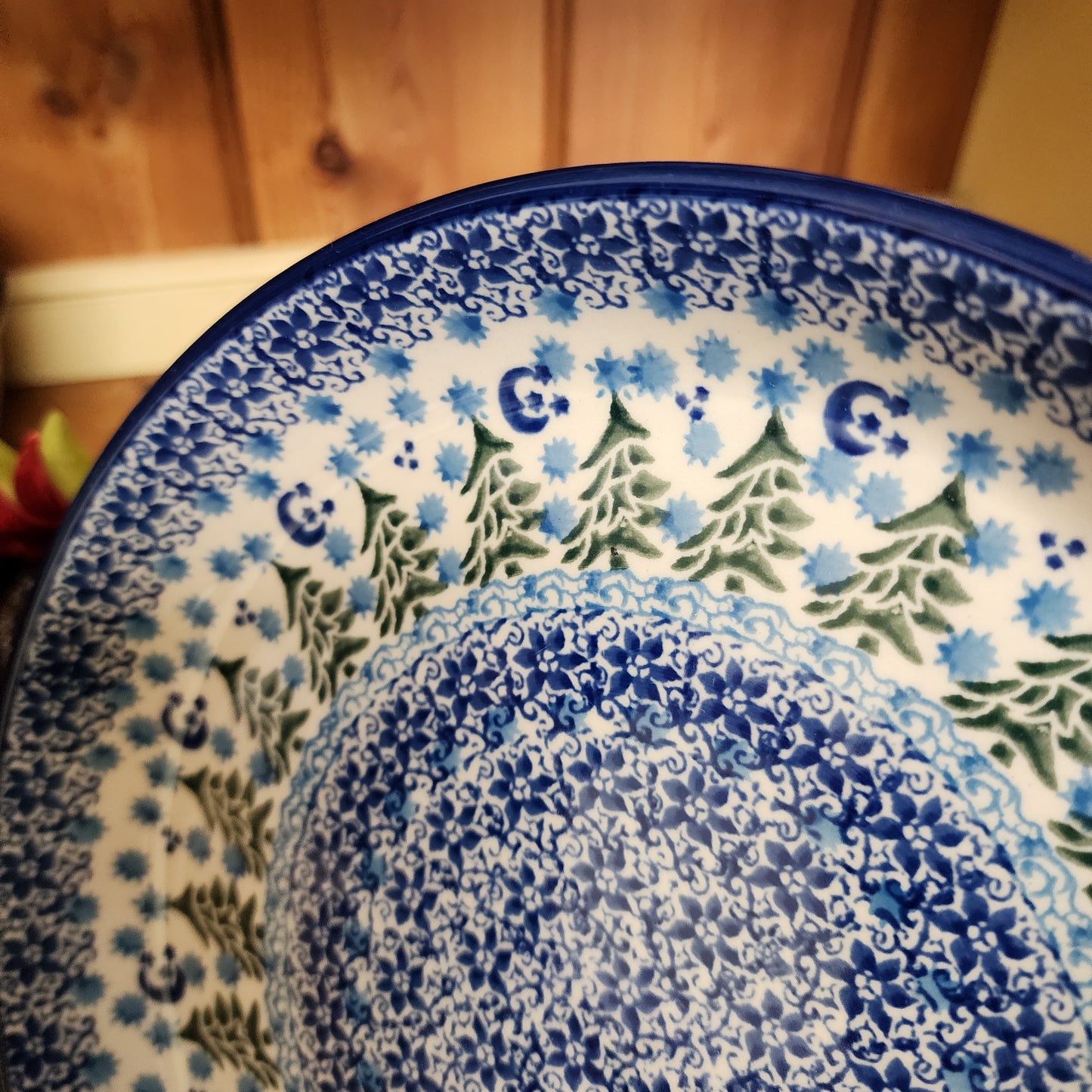 Plate ~ Rimmed ~ 9" 302-1674X Winter Moon