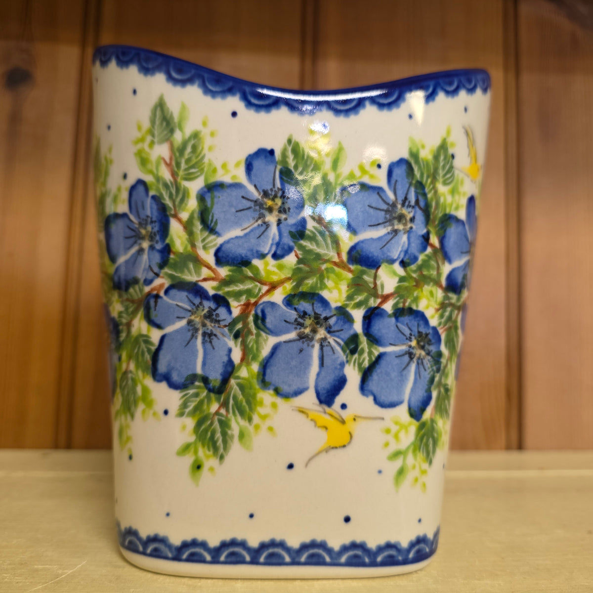 Basket ART2 /1166 Yellow Bird Utensil Holder / UNIKAT blue flowers (6.5" H x 5.5"w)
