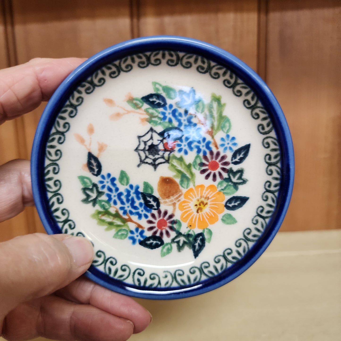 Coaster 4" ~ lip ~ acorn spiderweb