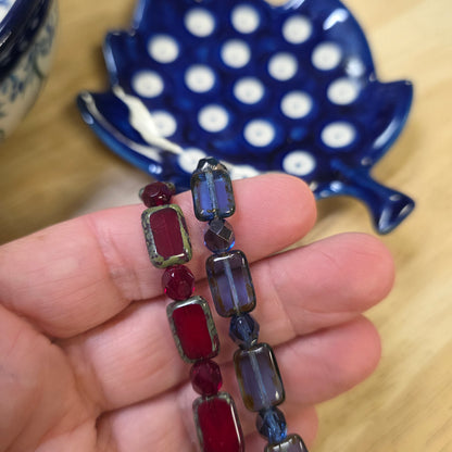 Bracelet / 2 pc blue/red
