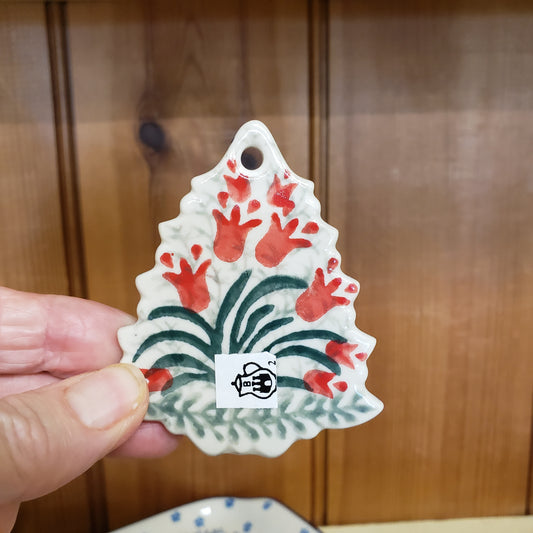 Ornament ~ Tree flat ~ 2.75" x 2.5" A87