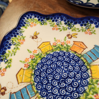Plate Ruffle 7" Bee Hive 1042