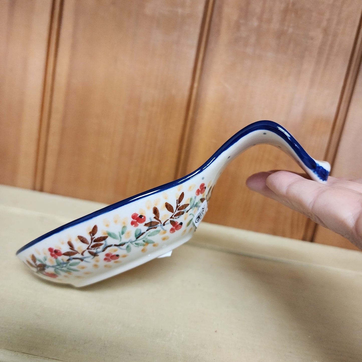 Spoon Rest 6" A26-U49018 red bird M Starzyk