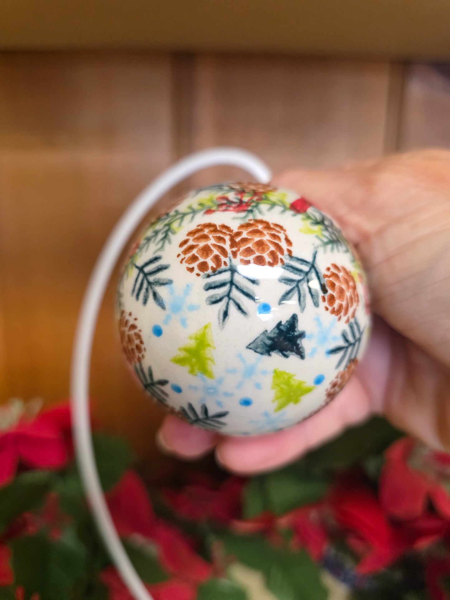 Ornament ~ Cardinal 3" Ball pinecones