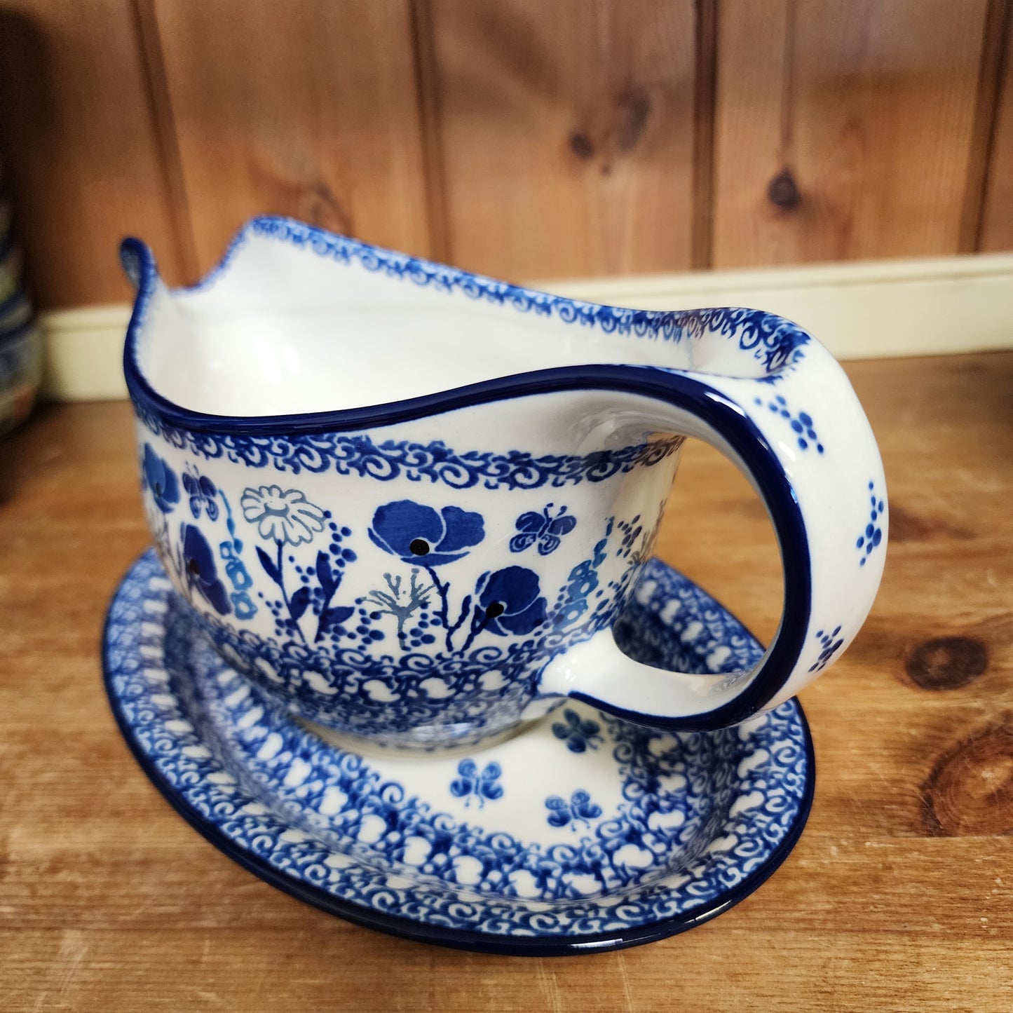 Gravy Boat ~ 16 oz 239-2902X Garden of Joy