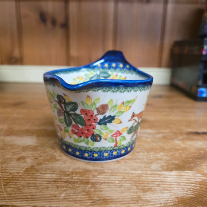 Gravy Dish ART 1 loop handle  fox 1049