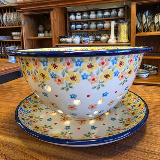 Berry Bowl w/ Saucer   8"W  470-2225X  Buttercup pf0526