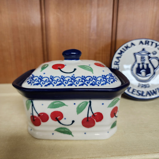 Box Covered Container   3.25"H x 3.5"W x 4.5"L  385-2715X  Cherry Pie pf0526