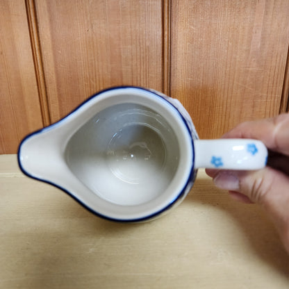 Cream Pitcher   11 oz    2222X ~ Snow Poppy