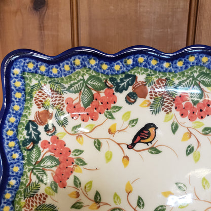 Platter Bird ~ 9.5" x 7" ruffle