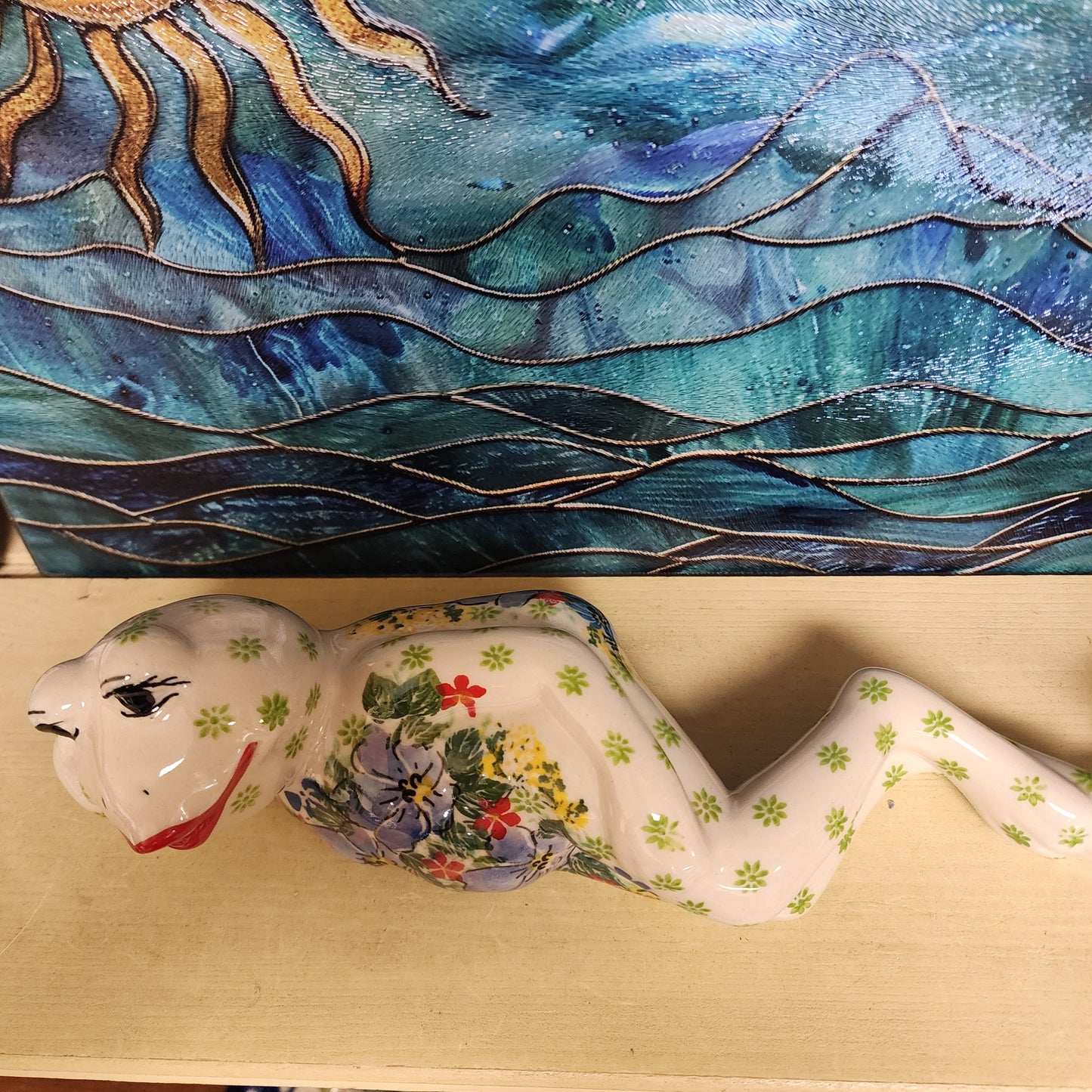 Frog ~ Laying down 11" lavender