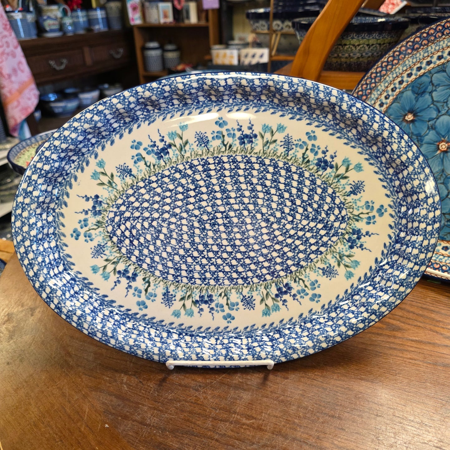 Platter   Oval   10' X 14.5" 614-2898X  Little Gems pf0526  (includes FREE wooden display stand)