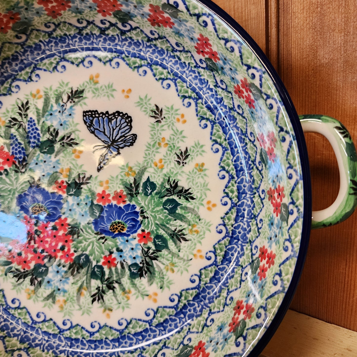 Round Baker w/handles - 9"     U4600 ~ U4