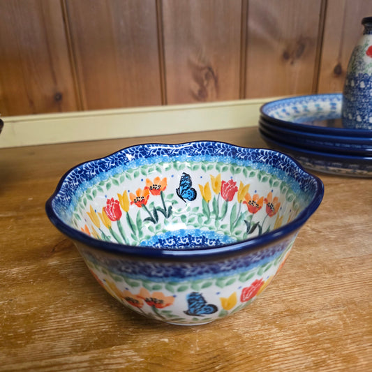 Bowl   Wavy Edge   5.75" A54-U5224 pf0526 T Liana