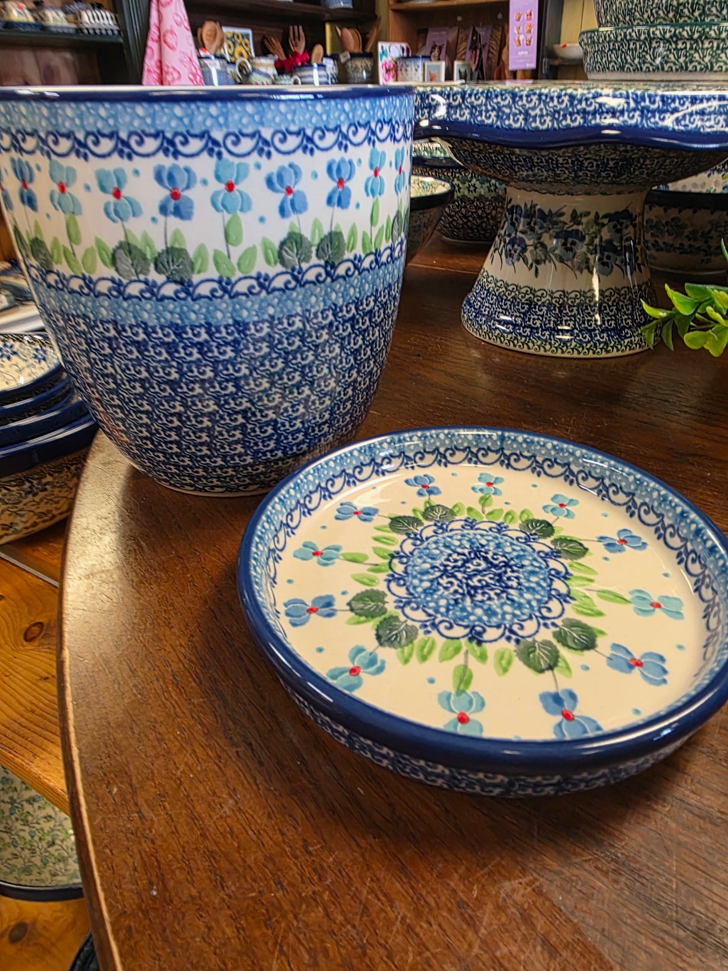G45 ~ Flower Pot with Drip Plate 6"    G45-2668X  Dutch Iris pf0526