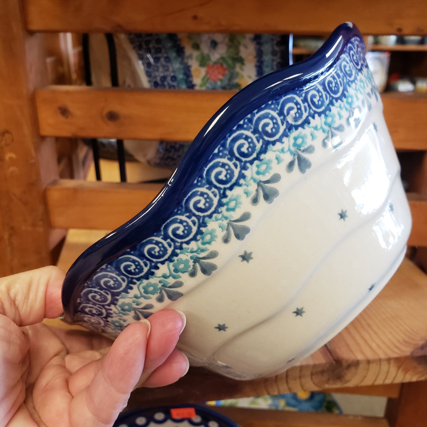 Bowl ~ Wavy Edge ~ Small ~ 8" 691-2793X  ~ Frost & Flurry Snowman / 5 cups