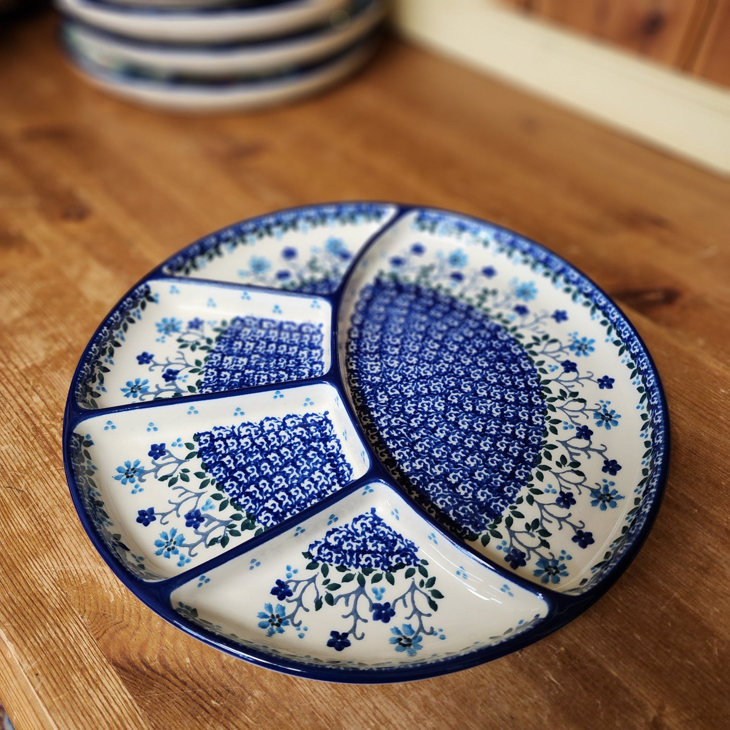 Plate ~ Divided Dish   10"  498-2785X  Georgia Blue pf0526