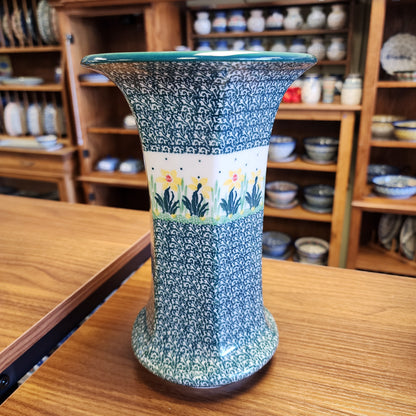 Vase ~ 9.5" 052-2777Q Daffodil