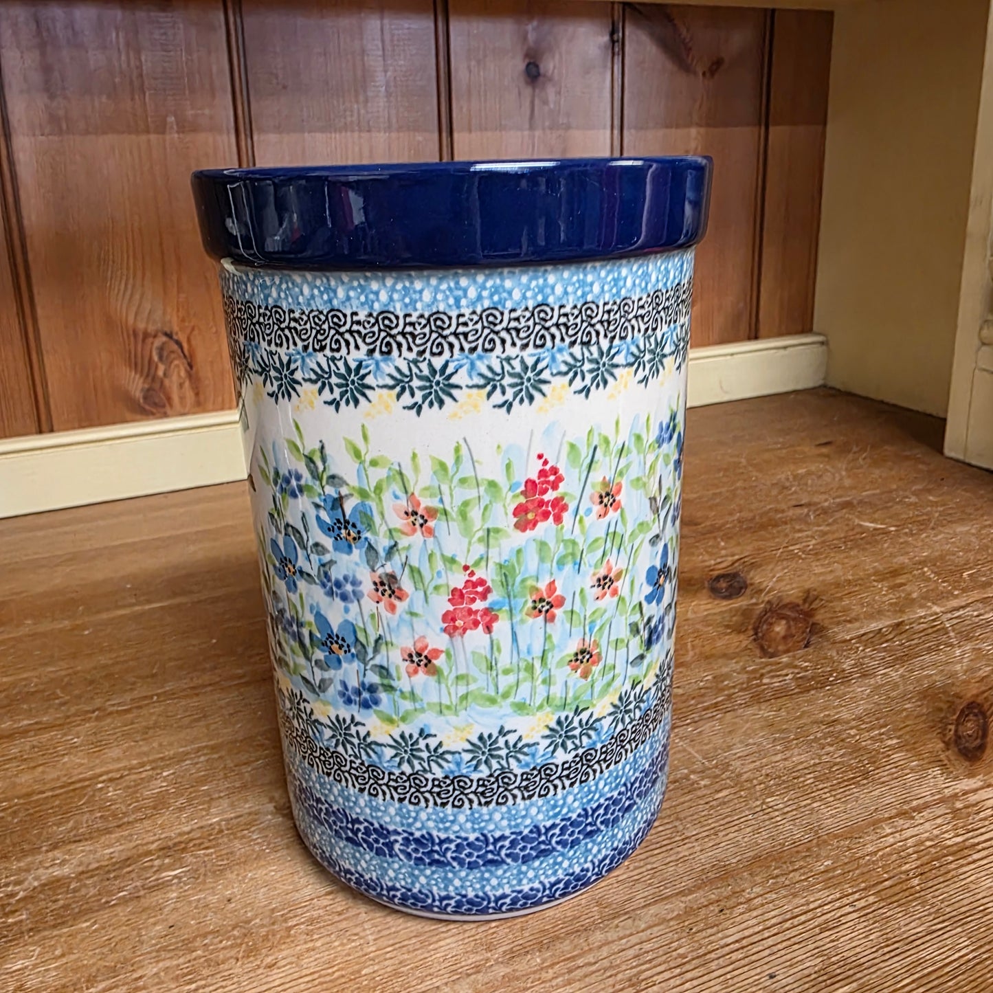 Wine/ Utensil Holder   7.75" H    U5098 ~ U4