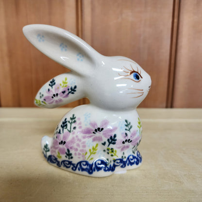 Rabbit Figurine VC347 ~ Vena