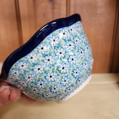 Bowl ~ Wavy Edge ~ 5.75" 2252X ~ Key Lime