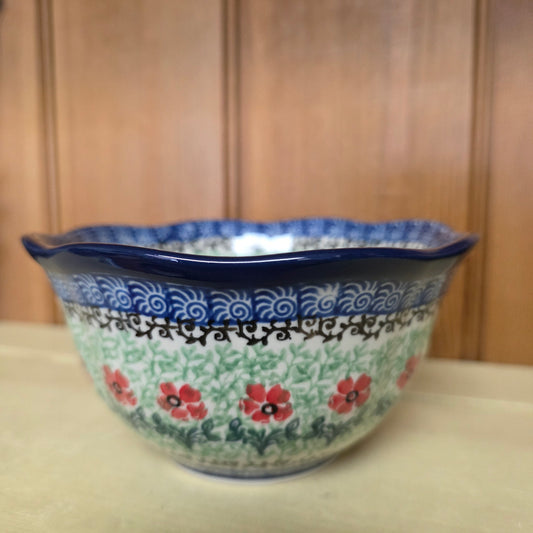 Bowl   Wavy Edge   5.75" A54-1916X  Maraschino pf0526
