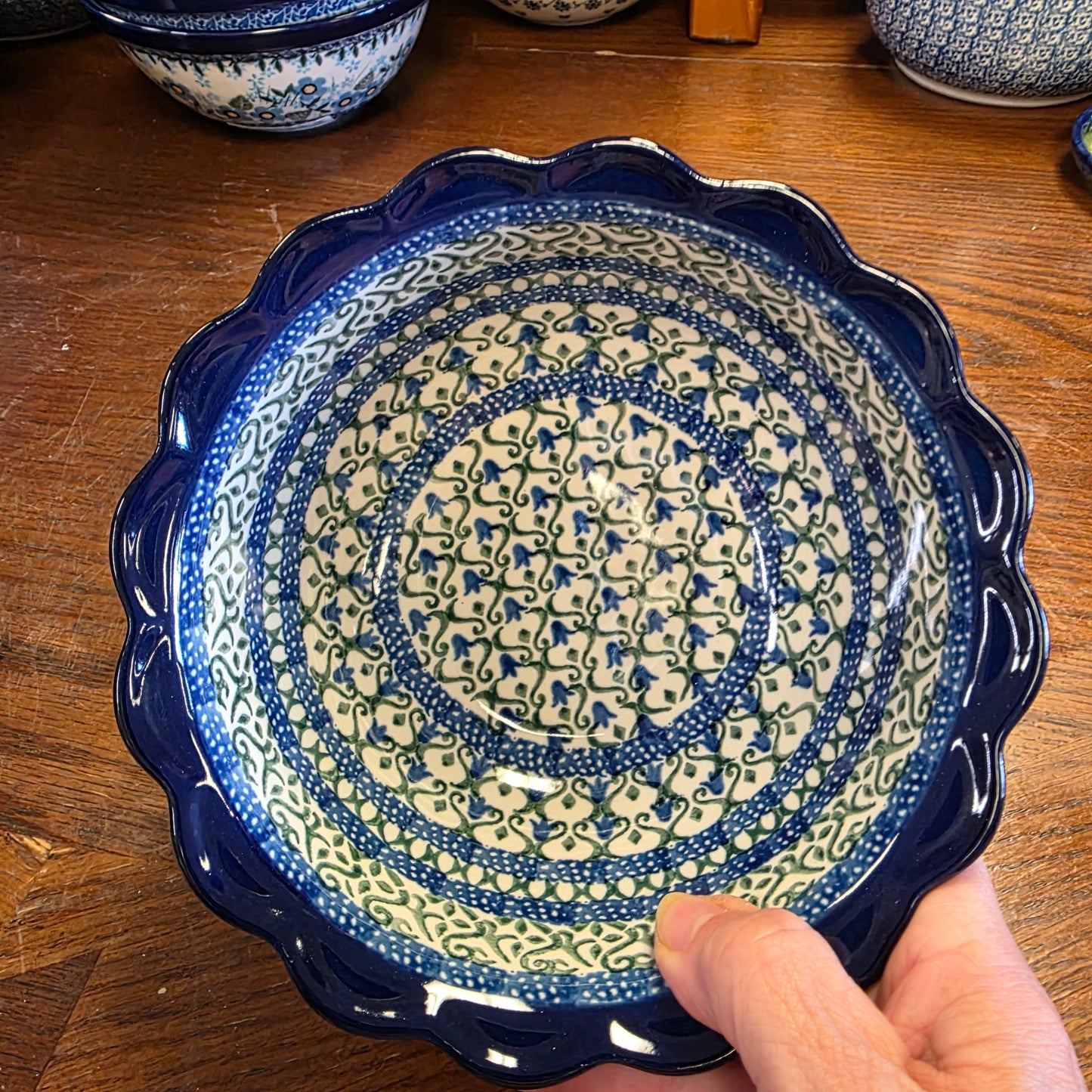 Bowl   Scalloped Edge   7"   0585X  ~ Tulip Trellis