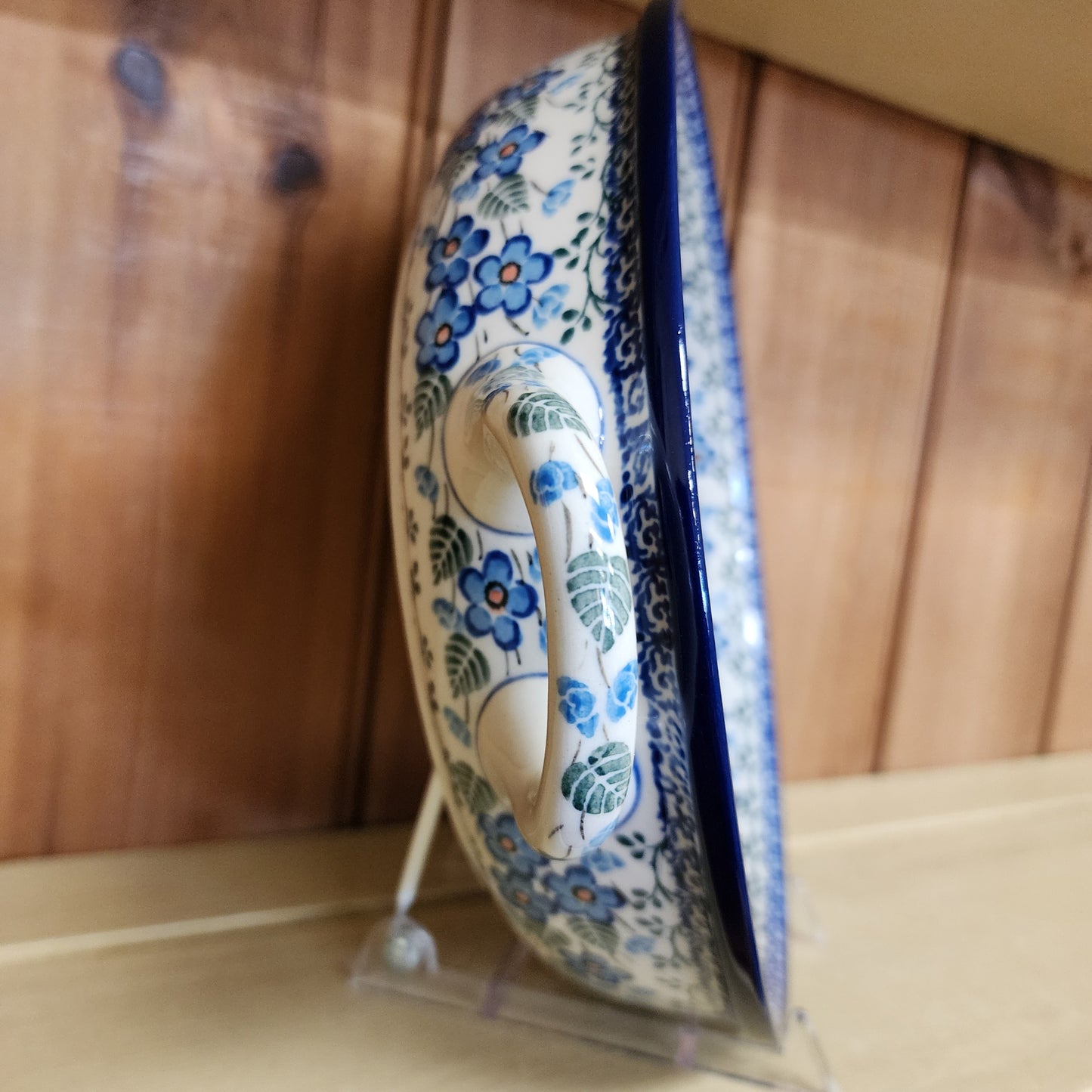 Baker   Round w/ Handles   10"   2272X ~ Parisian Posies