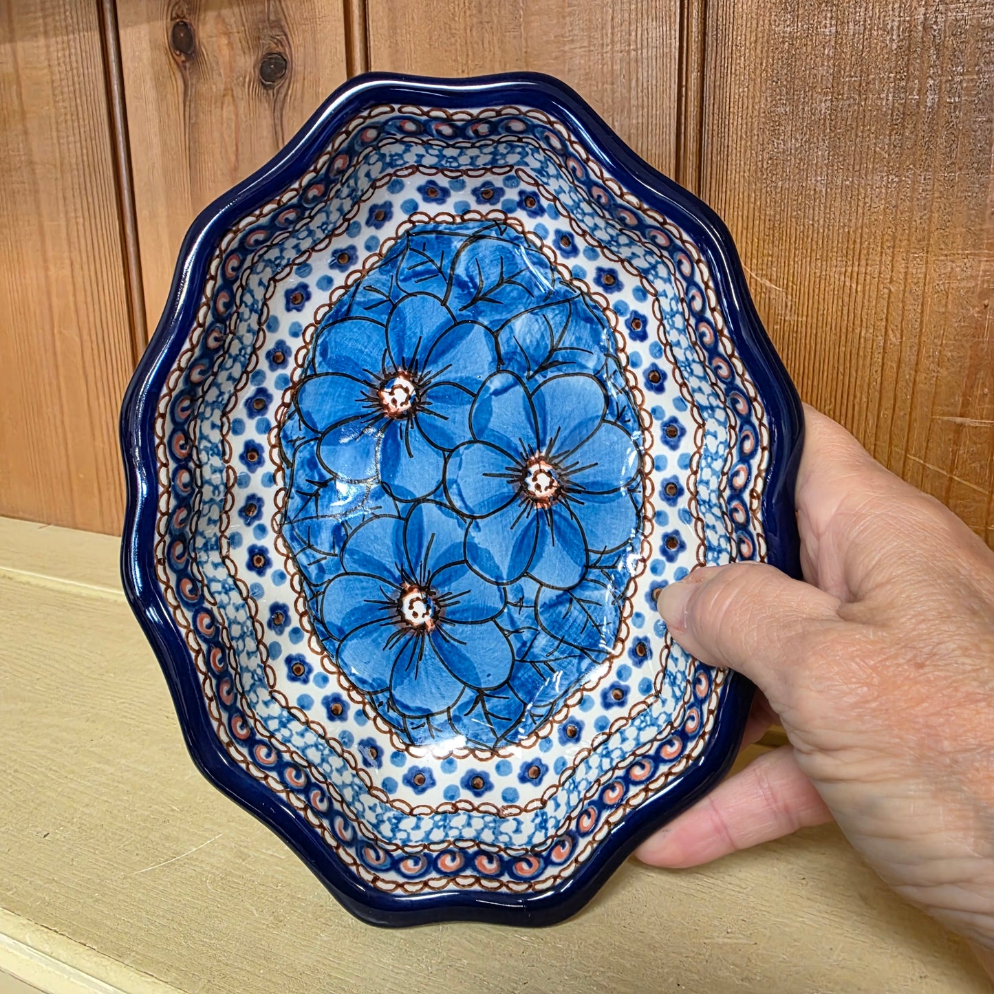 Bowl   Oval Fluted   6" x 7.5" A27-U408c U4 pf0526 Blue Jacek Chyla