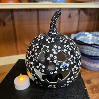 Jack o Lantern ~ Black 7" Luminary