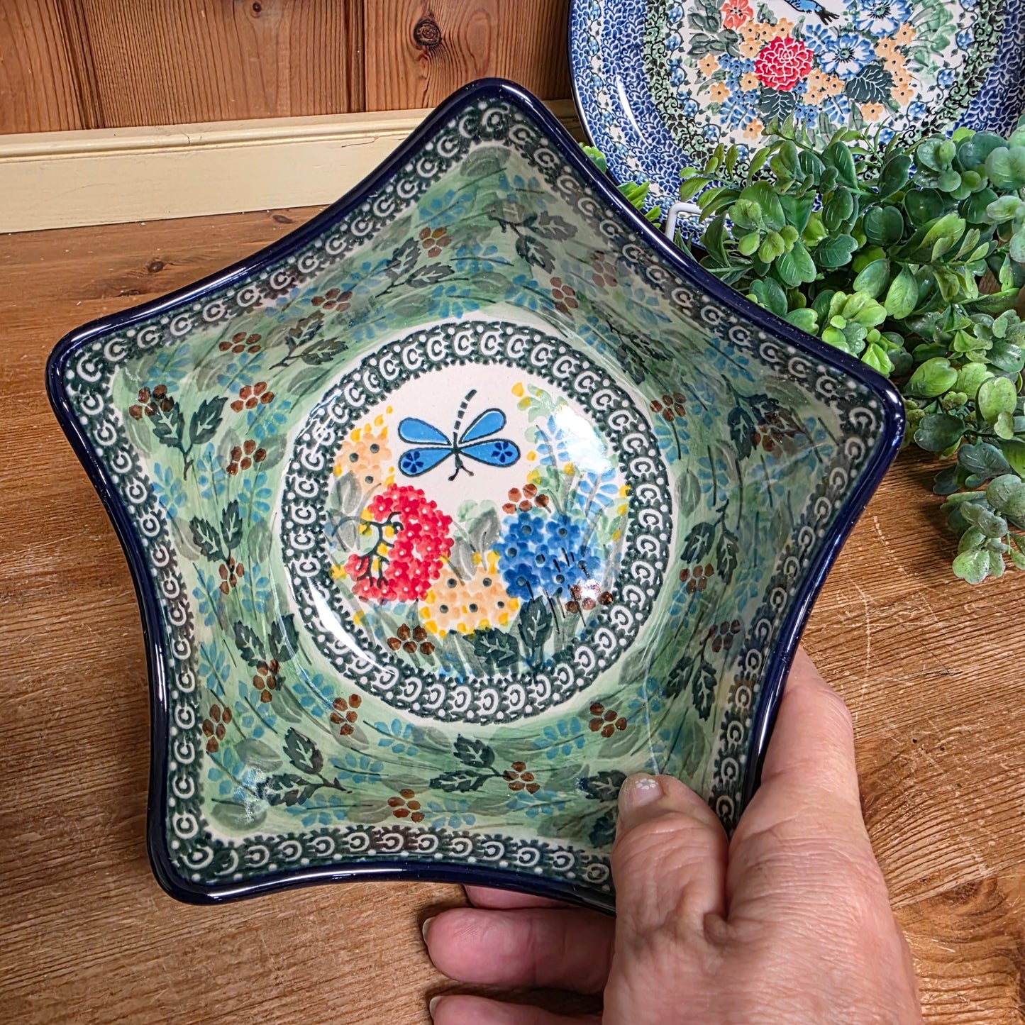 Bowl ~ Star Shape U2021 T Liana