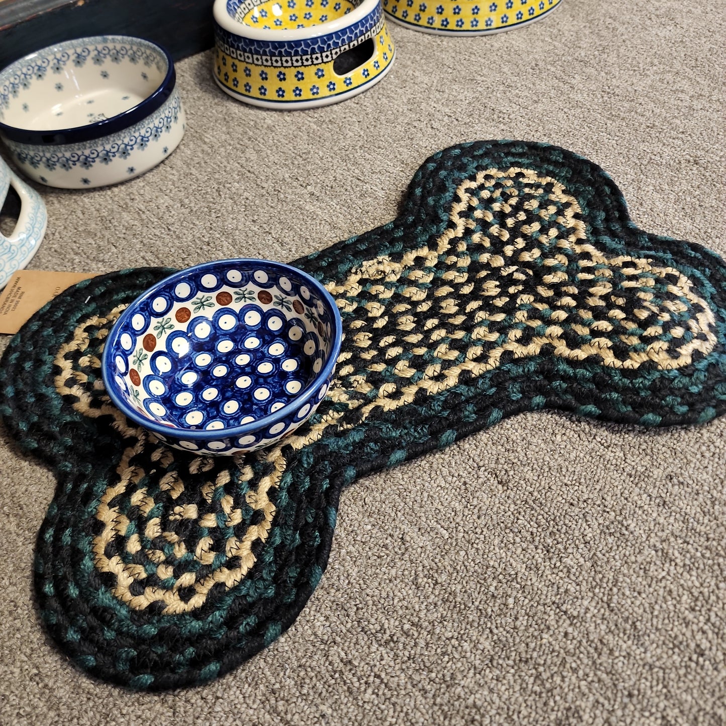 Green Indoor/Outdoor Small Bone Rug 11.5x17.5 (not jute)