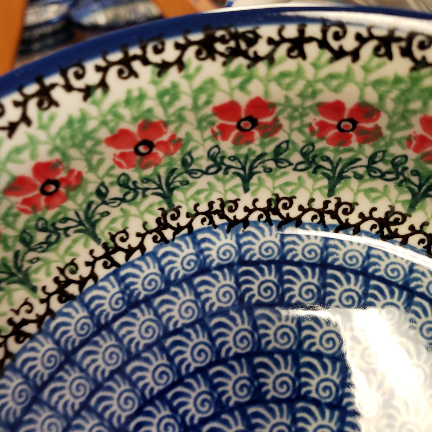 Baker~ Round w/ Handles ~ 8" 419~1916 ~ Marachino Cherries PF0323